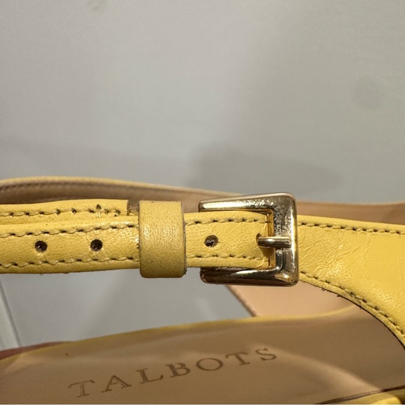$119 Talbots Solid Yellow Marigold Edison Slingback Flats Size 9.5W - Picture 11 of 16